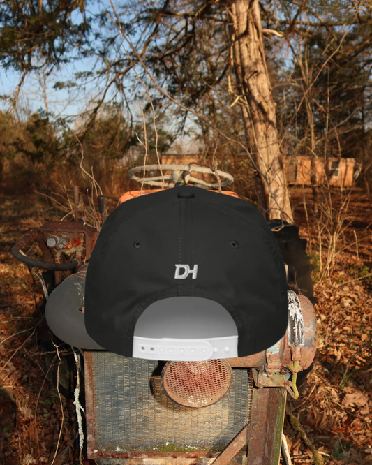 Mama Cow Golf rope cap